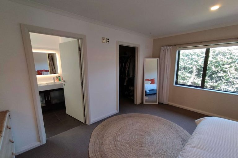 Photo of property in 25a Weston Avenue, Roslyn, Palmerston North, 4414