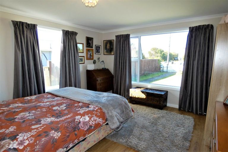 Photo of property in 23 Gladstone Street, Westport, 7825