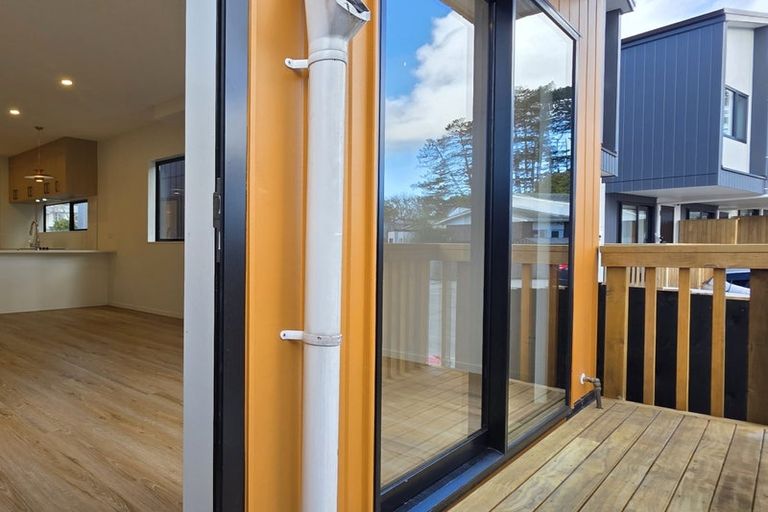 Photo of property in 6/46 Jillian Drive, Ranui, Auckland, 0612