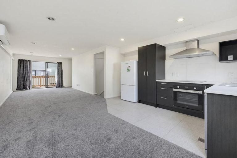 Photo of property in 11 Gordon Place, Newtown, Wellington, 6021