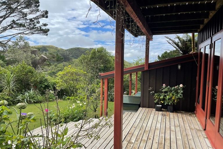 Photo of property in 64 Nalanda Crescent, Broadmeadows, Wellington, 6035