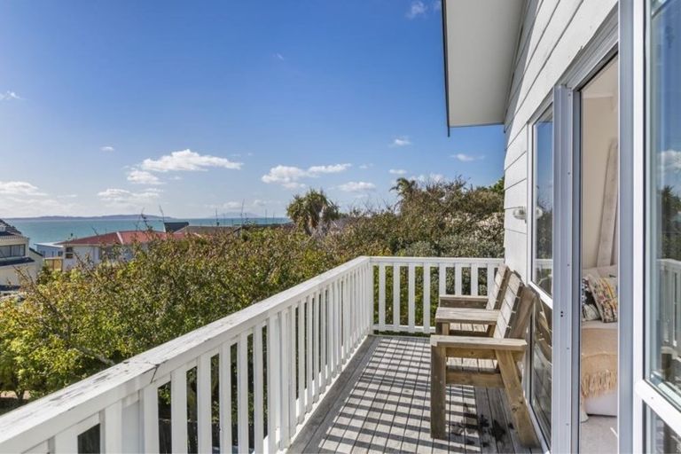 Photo of property in 1354a Whangaparaoa Road, Army Bay, Whangaparaoa, 0930