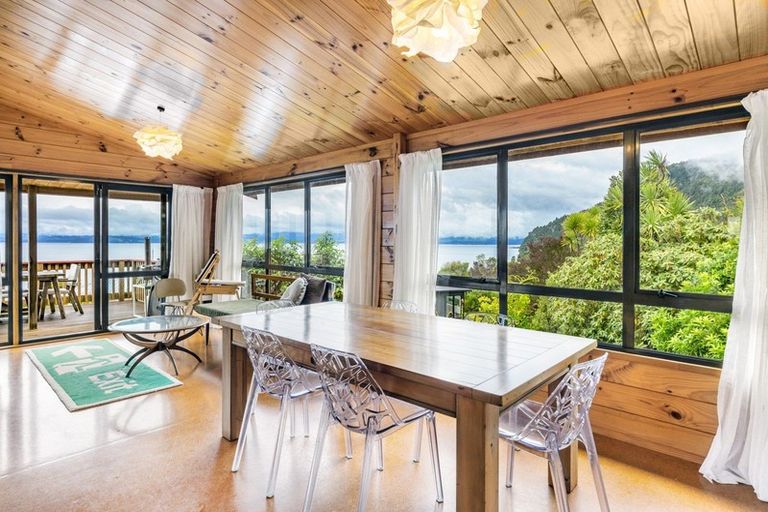 Photo of property in 17 Hinekapi Terrace, Kuratau, Turangi, 3381