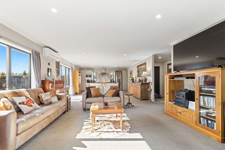 Photo of property in 38 Willowside Place, Amberley, 7410