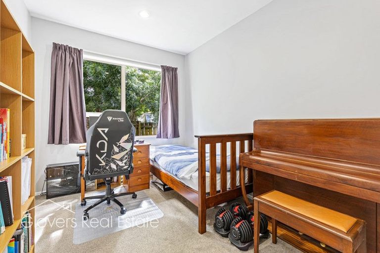Photo of property in 2b Matama Road, Glen Eden, Auckland, 0602