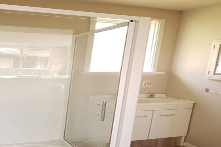 Photo of property in 51 Main Road, Harihari, 7884