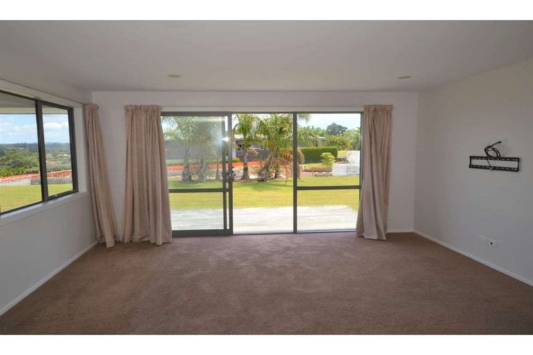 Photo of property in 4 Rarere Terrace, Kerikeri, 0230