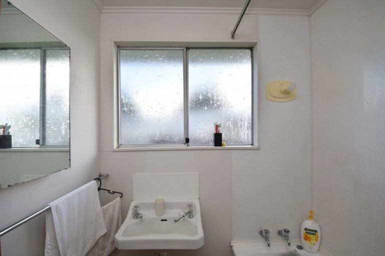 Photo of property in 48 Lauder Crescent, Heidelberg, Invercargill, 9812