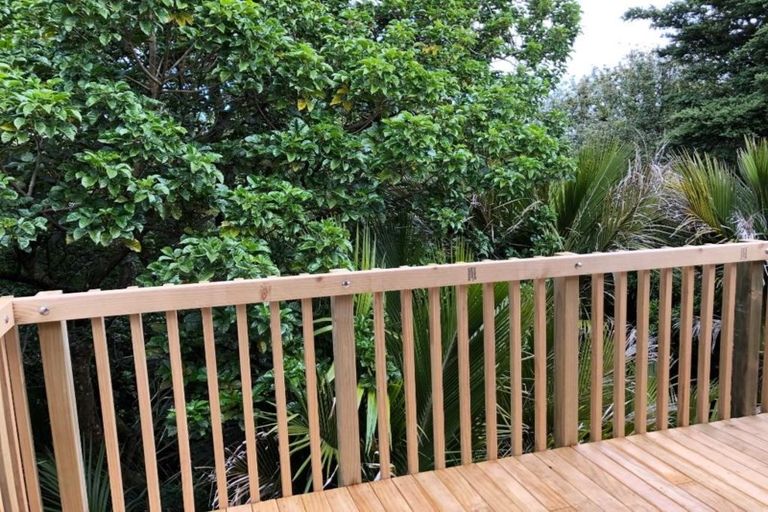 Photo of property in 4 Park Hill Road, Birkenhead, Auckland, 0626