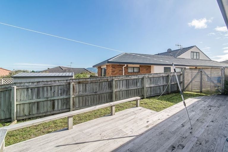 Photo of property in 6 Shearwater Rise, Paraparaumu Beach, Paraparaumu, 5032