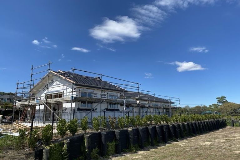 Photo of property in 51 Twin Parks Rise, Papakura, 2110