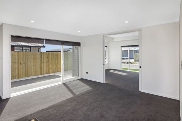 Photo of property in 6 Ciaran Close, Broomfield, Christchurch, 8042