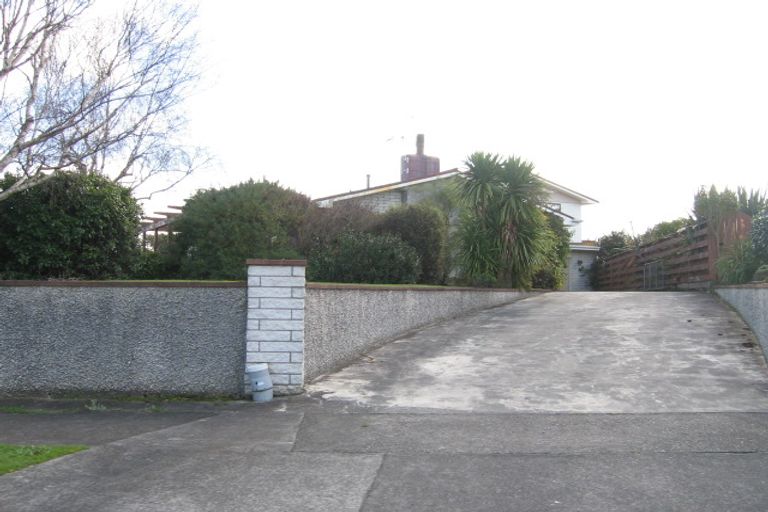 Photo of property in 64 Fairview Avenue, Feilding, 4702