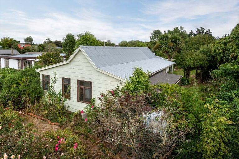 Photo of property in 37 Pembertons Road, Sefton, 7477