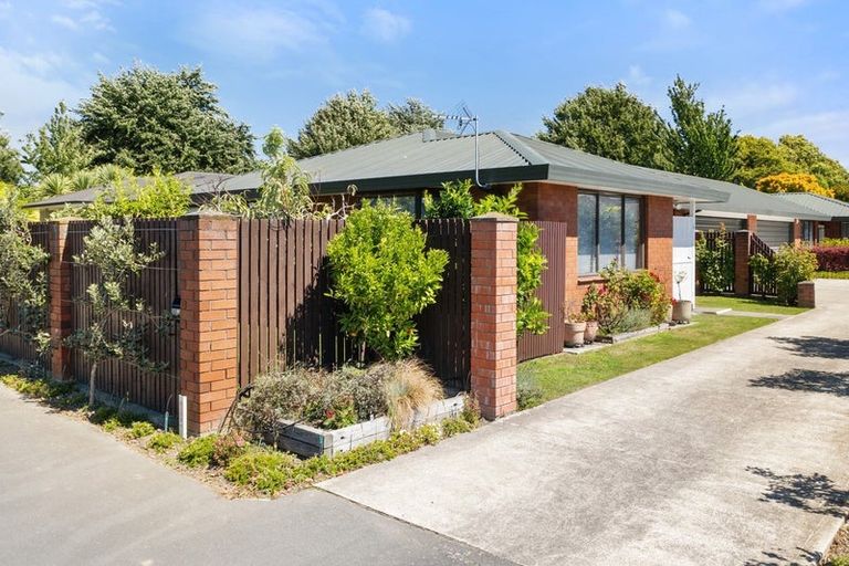 Photo of property in 1/119 Withells Road, Avonhead, Christchurch, 8042