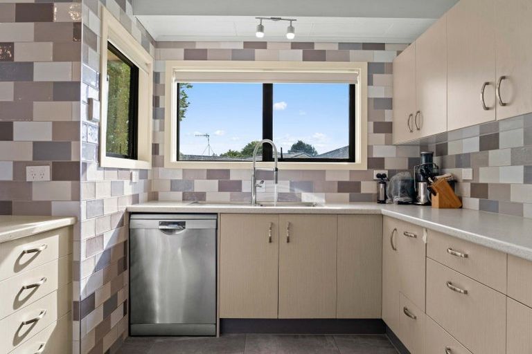 Photo of property in 136 Cameron Road, Te Puke, 3119