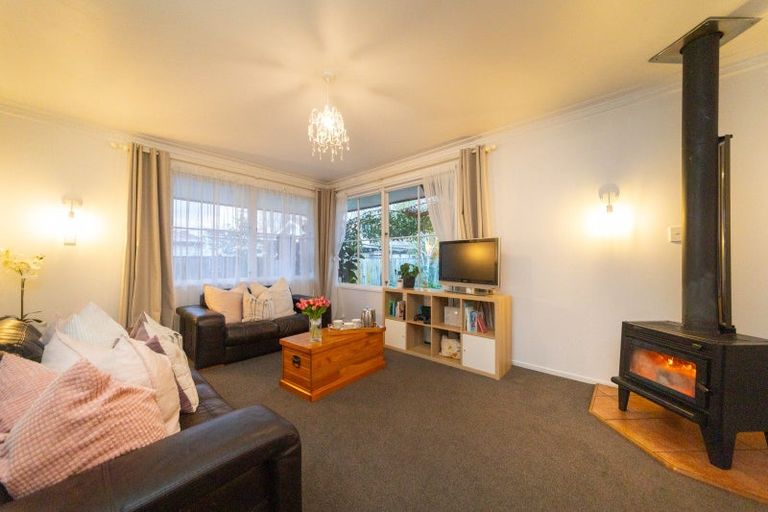 Photo of property in 42a Elmira Avenue, Hokowhitu, Palmerston North, 4410