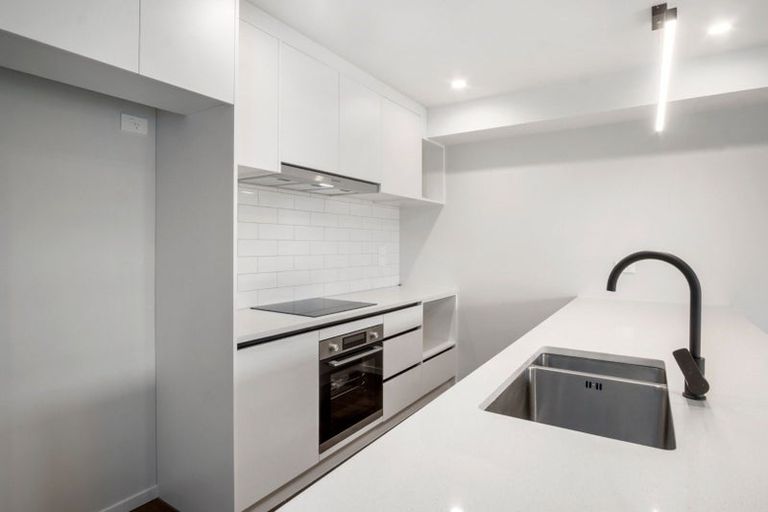 Photo of property in 23 Nautilus Drive, Gulf Harbour, Whangaparaoa, 0930