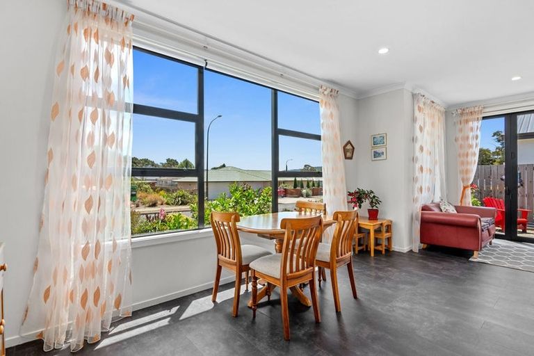 Photo of property in 22 Genia Drive, Wakefield, 7025