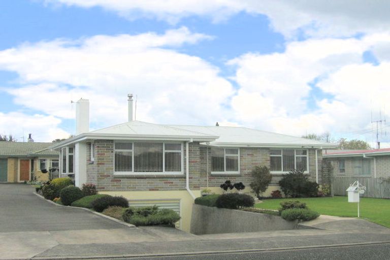 Photo of property in 30 Hillstone Avenue, Gate Pa, Tauranga, 3112