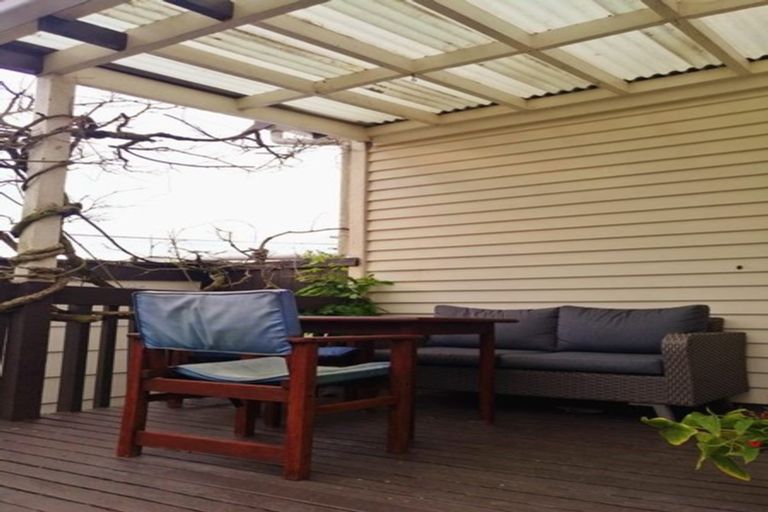 Photo of property in 94 Alfred Street, Onehunga, Auckland, 1061