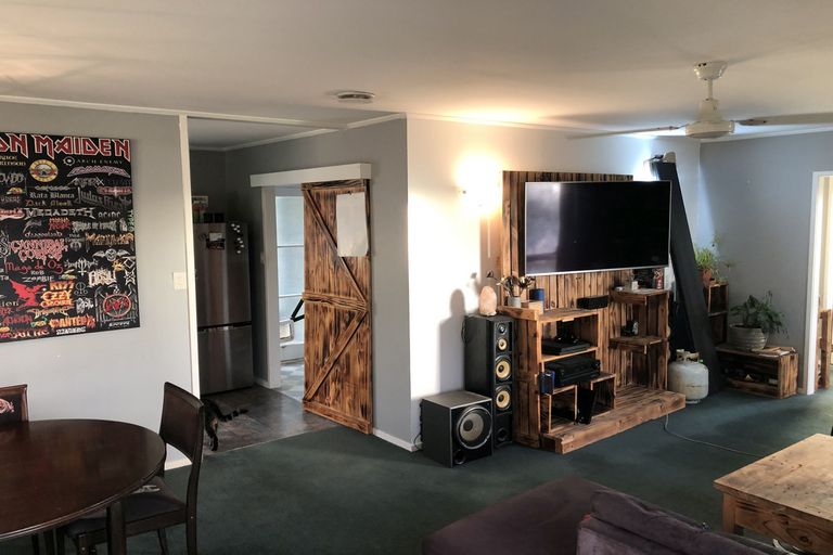 Photo of property in 10 Kellett Road, Ranui, Auckland, 0612