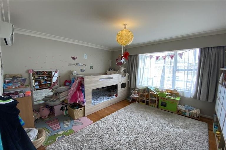 Photo of property in 18c Atarangi Road, Greenlane, Auckland, 1051