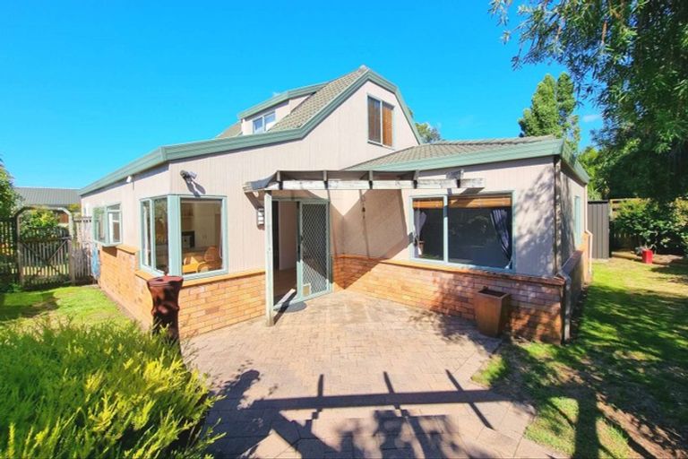 Photo of property in 70 Tawavale Street, Pukehangi, Rotorua, 3015