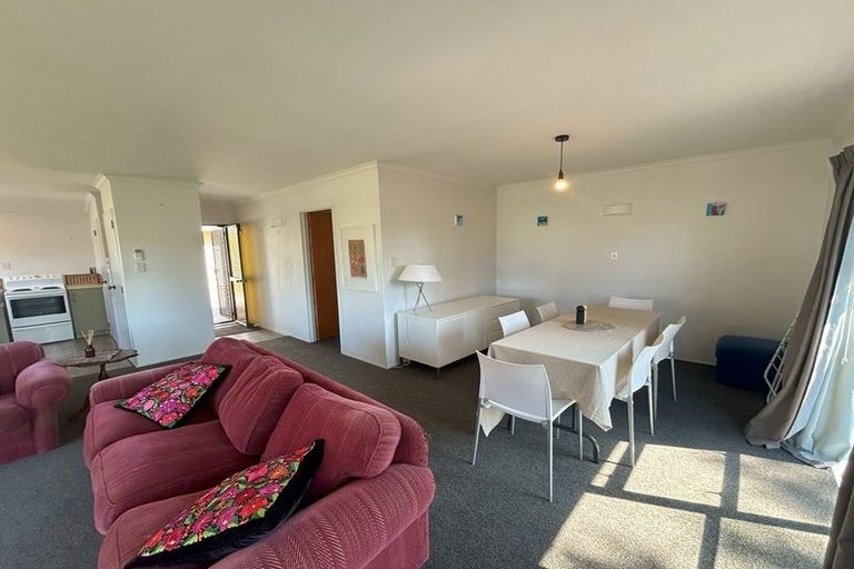 Photo of property in 128 Ocean Beach Road, Tairua, 3508