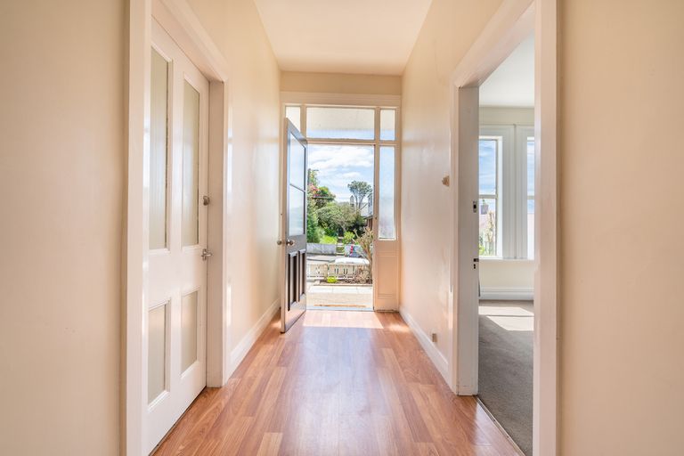 Photo of property in 51 Russell Street, Dunedin Central, Dunedin, 9016