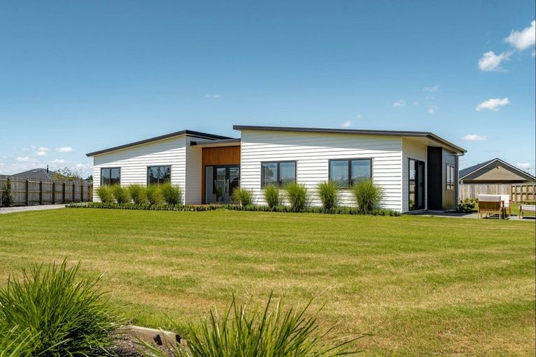 Photo of property in 43 Gimson Street, Solway, Masterton, 5810