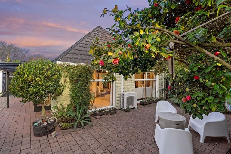 Photo of property in 18 Guinness Crescent, Ilam, Christchurch, 8041