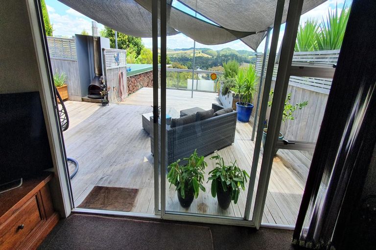 Photo of property in 10 Falls View Road, Haruru, 0204