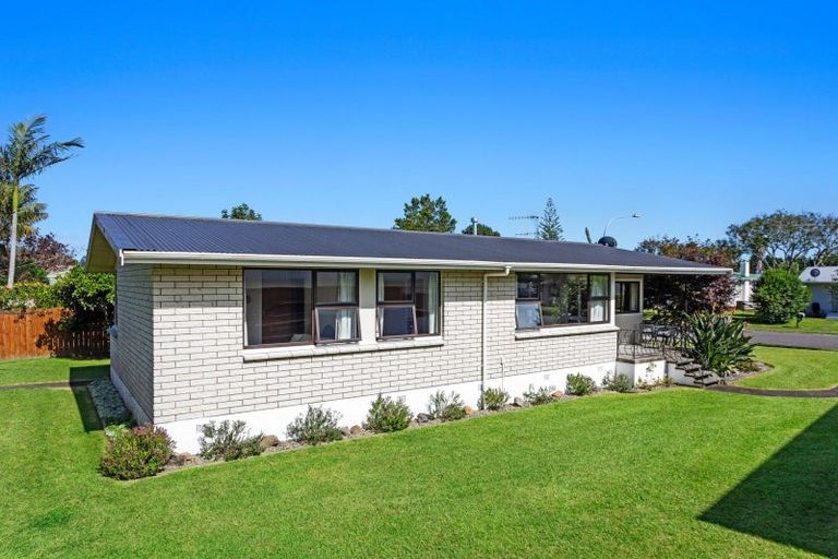 Photo of property in 47 Riverside Drive, Whakatane, 3120