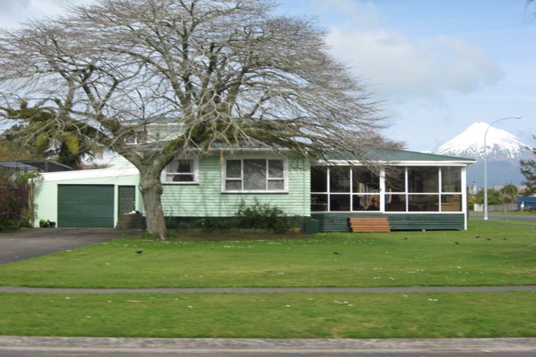 Photo of property in 49 Kelly Street, Inglewood, 4330