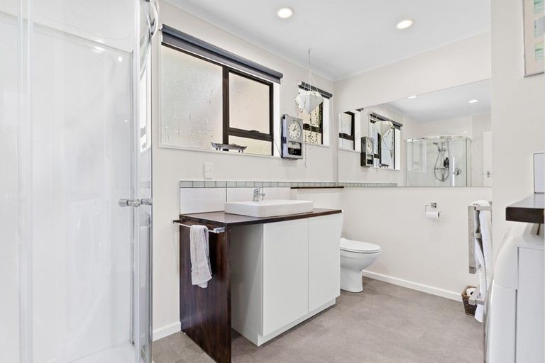 Photo of property in 11a Watt Street, Featherston, 5710