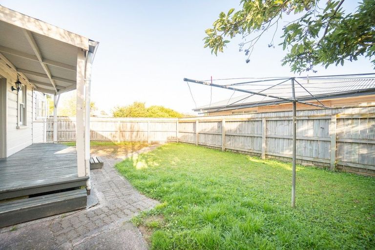 Photo of property in 6 Monckton Street, Feilding, 4702