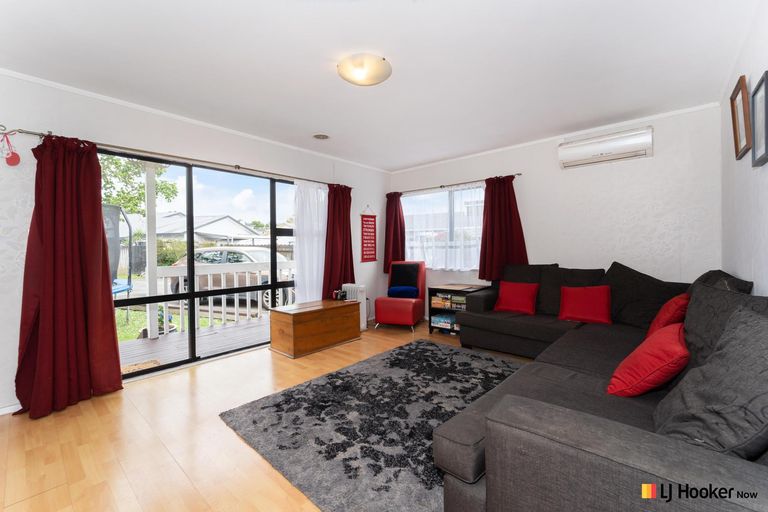 Photo of property in 1/24 Leven Lane, Totara Heights, Auckland, 2105