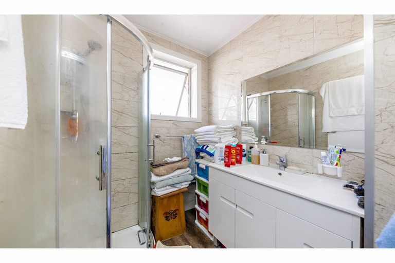 Photo of property in 8/5 Deering Place, Papatoetoe, Auckland, 2025