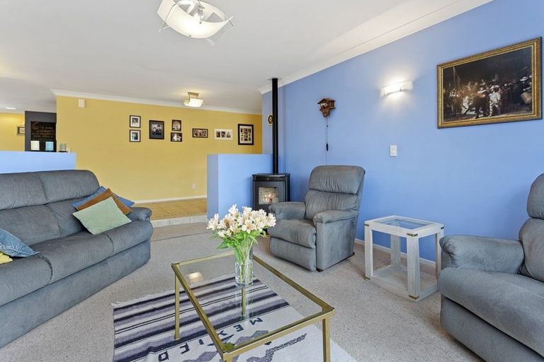 Photo of property in 43 Belgrave Drive, Rangiora, 7400