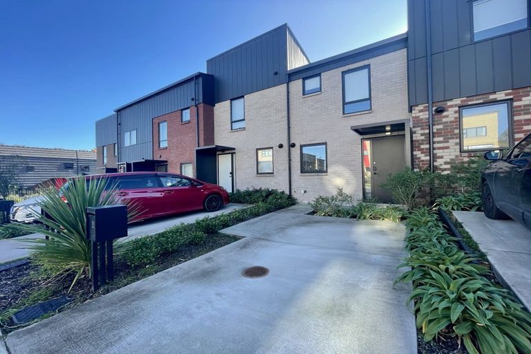 Photo of property in 20 Tuhono Street, Manukau, Auckland, 2104
