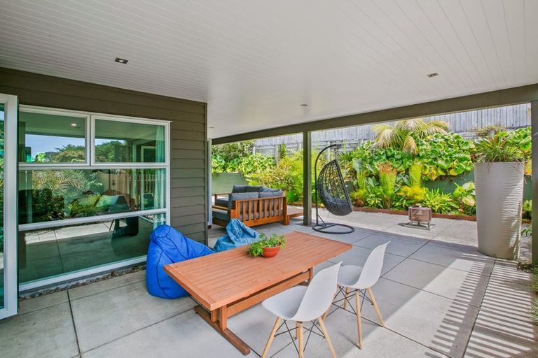 Photo of property in 50 Roto Street, Hurdon, New Plymouth, 4310