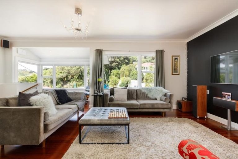 Photo of property in 42 Ribble Street, Island Bay, Wellington, 6023