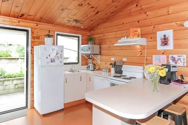 Photo of property in 53a Harbour View Road, Omokoroa, 3114