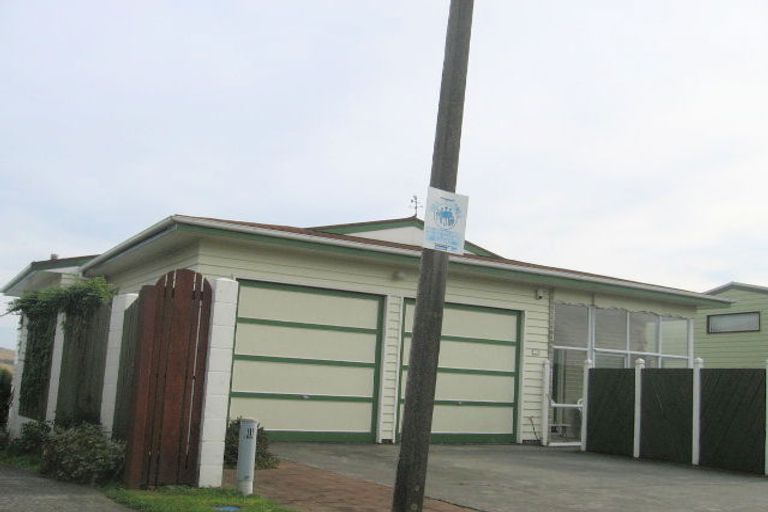 Photo of property in 113 Pope Street, Camborne, Porirua, 5026