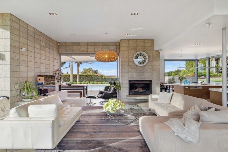 Photo of property in 261c Walker Road East, Aongatete, 3178