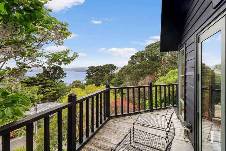 Photo of property in 183a Barnard Street, Wadestown, Wellington, 6012