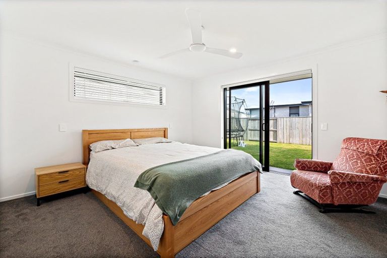 Photo of property in 8 Gaynor Way, Te Puke, 3119