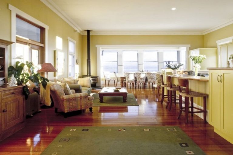 Photo of property in Mchardy Homestead, 11 Bracken Street, Hospital Hill, Napier, 4110