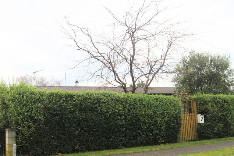 Photo of property in 7 Frickleton Street, Taradale, Napier, 4112